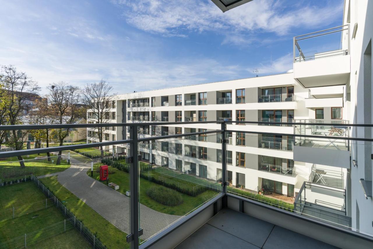 Bukowska 18 Apartments Mtp Poznan By Noclegi Renters Exterior foto